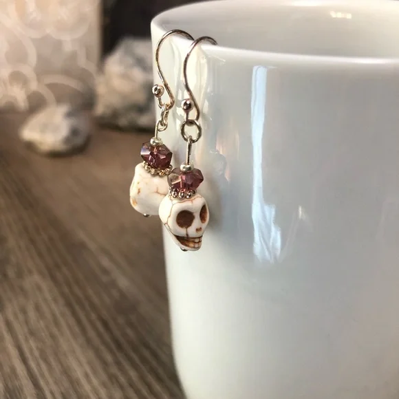 Small Howlite Skull & Crystal Earrings - Picture 7 of 9